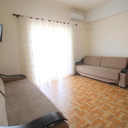 Doka Center Apartments Саранда Екстер'єр фото