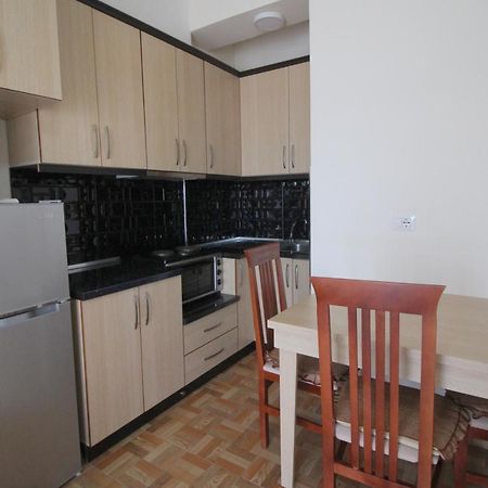 Doka Center Apartments Саранда Екстер'єр фото