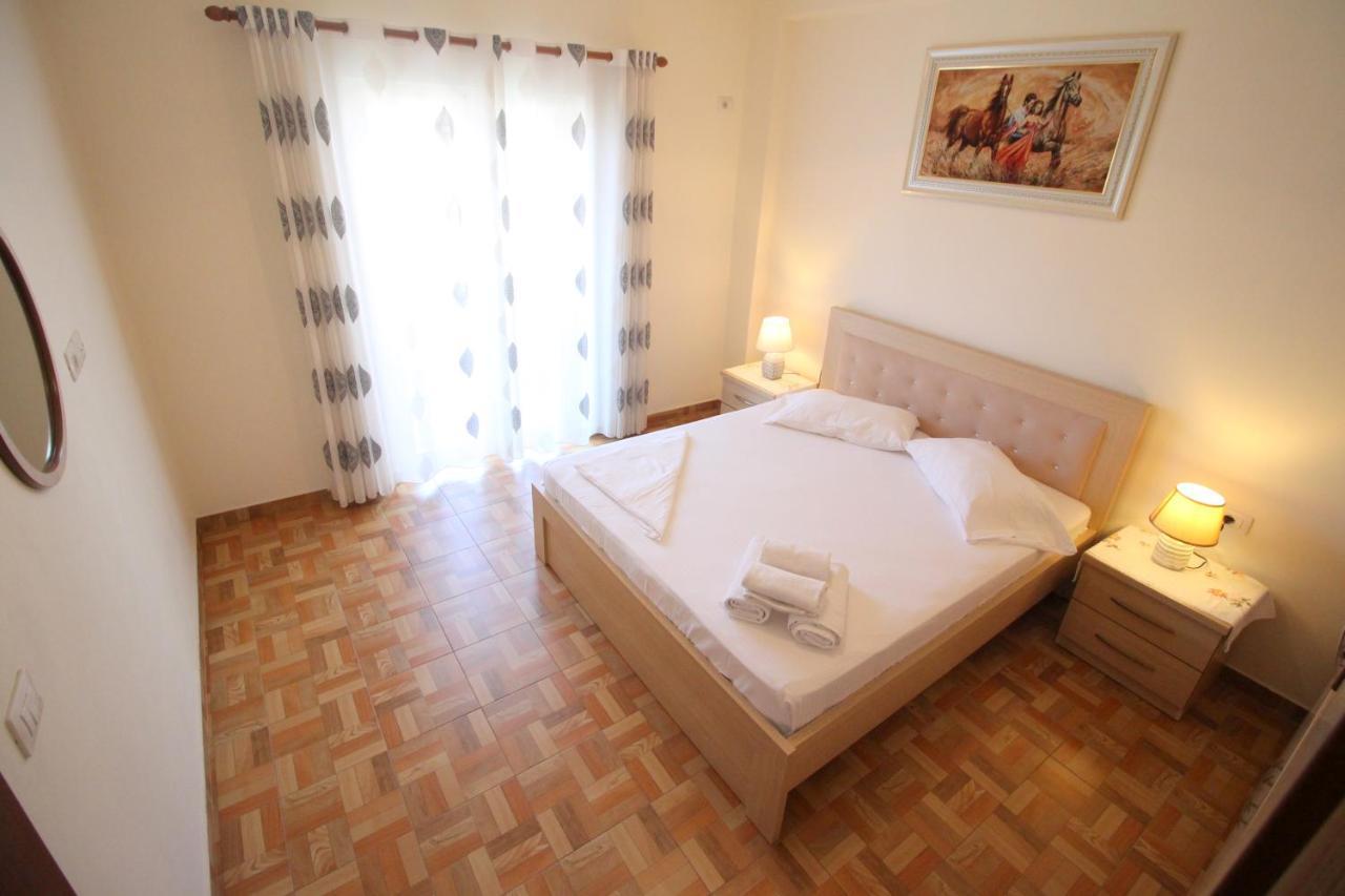 Doka Center Apartments Саранда Екстер'єр фото