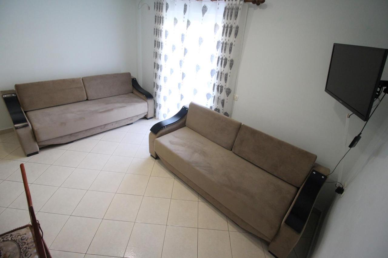 Doka Center Apartments Саранда Екстер'єр фото
