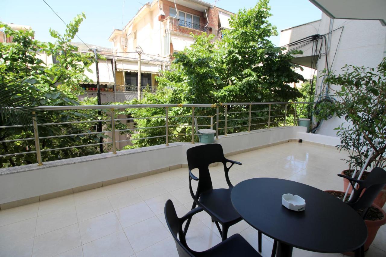 Doka Center Apartments Саранда Екстер'єр фото