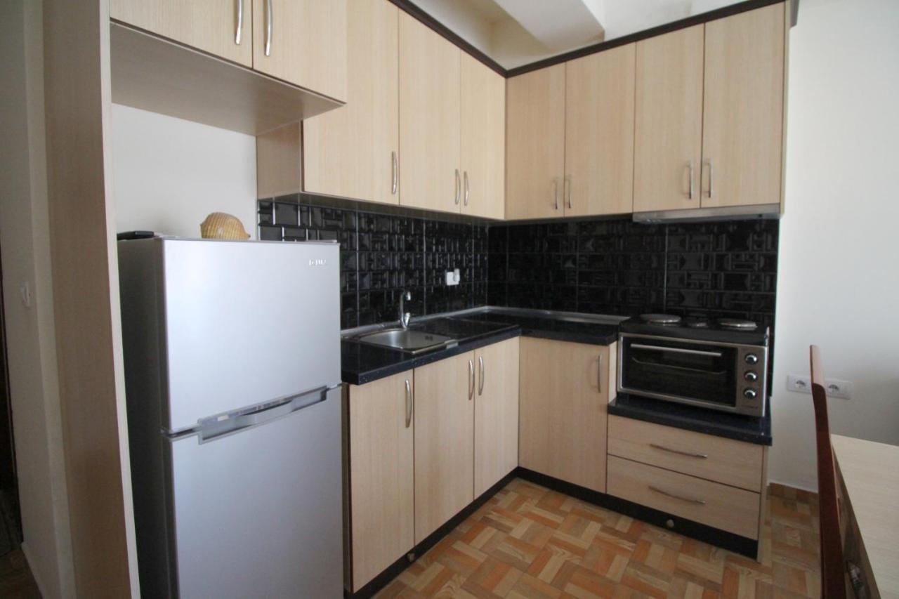 Doka Center Apartments Саранда Екстер'єр фото