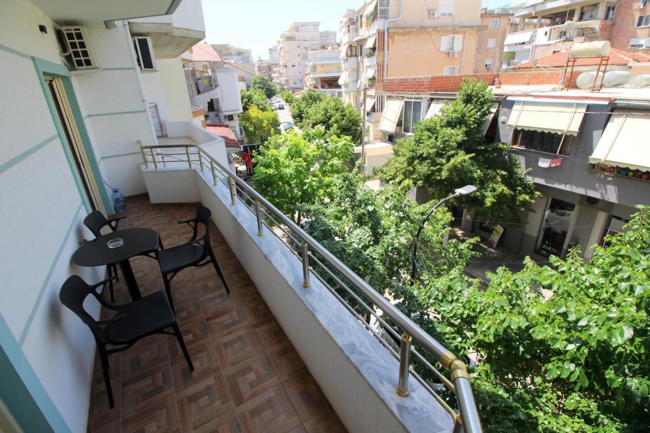 Doka Center Apartments Саранда Екстер'єр фото