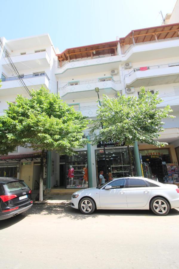 Doka Center Apartments Саранда Екстер'єр фото