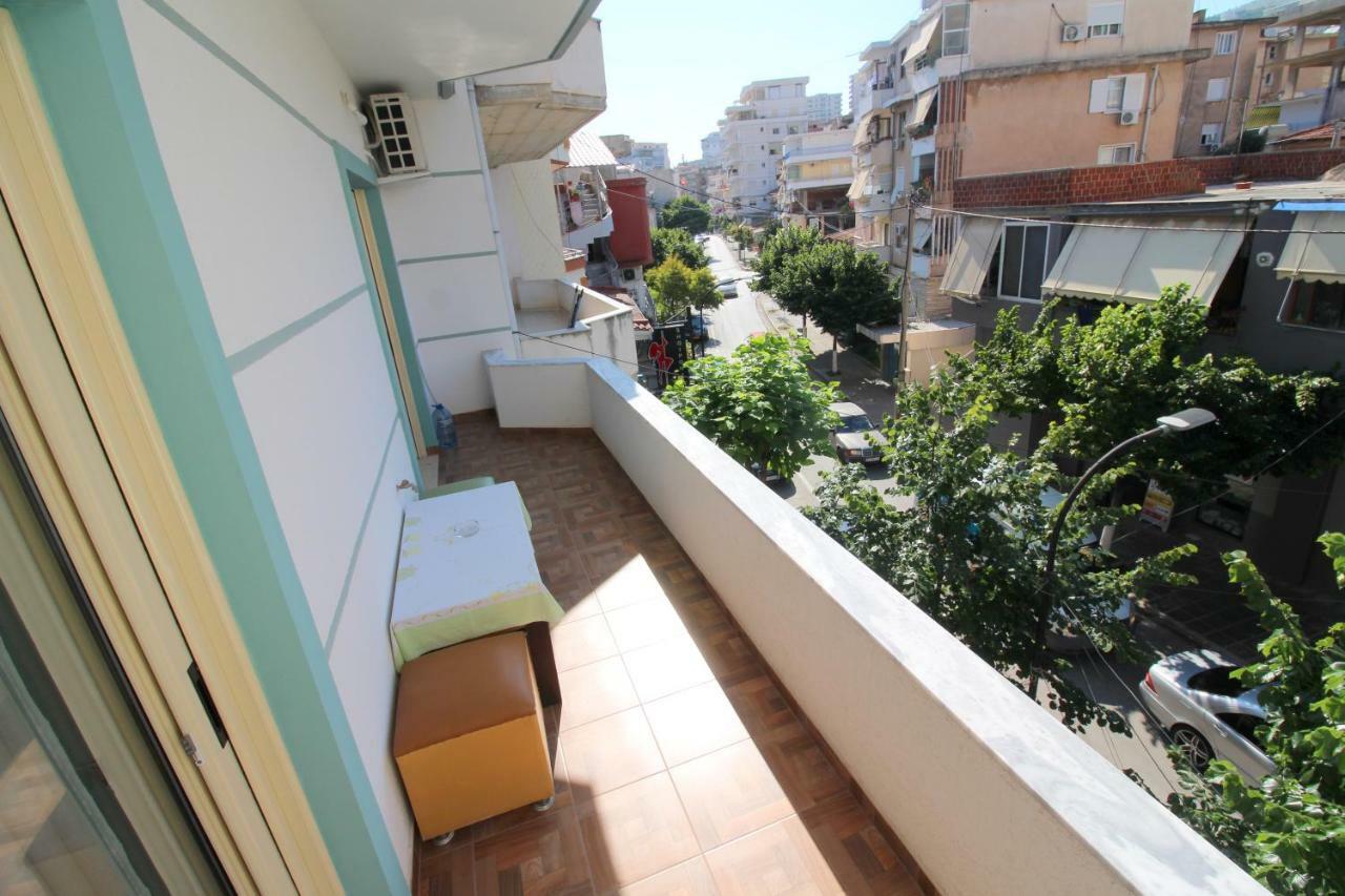Doka Center Apartments Саранда Екстер'єр фото